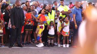 Khuzani - Izwe elika Khuba performance