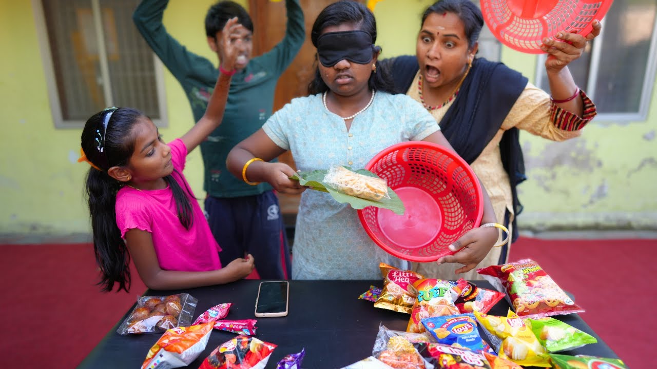 Spoon vs Snacks Challenge  | இப்படி எல்லாம் Snacks சாப்பிடணும்ன்னு அவசியமே இல்லை  Mrs.Abi Time.