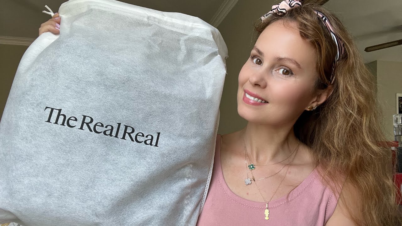 Luxury Unboxing / The RealReal 