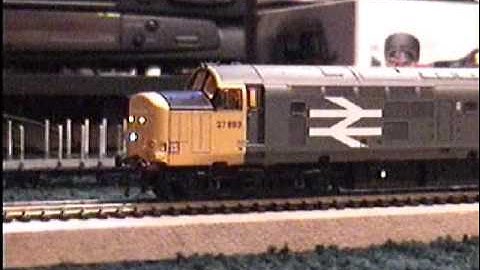 bachmann class 37 with sound decoder