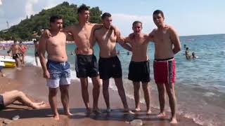 Pjevačka Grupa Peče - Tekla Voda Na Valove Petrovac