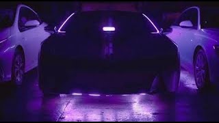 Cars play Stay original by Lyft