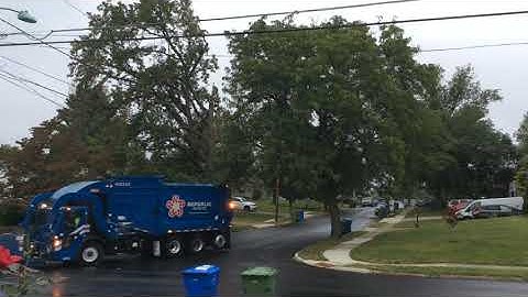 2355: Mack LR Heil Front Loader Garbage Truck With Curotto Can (Read Description)