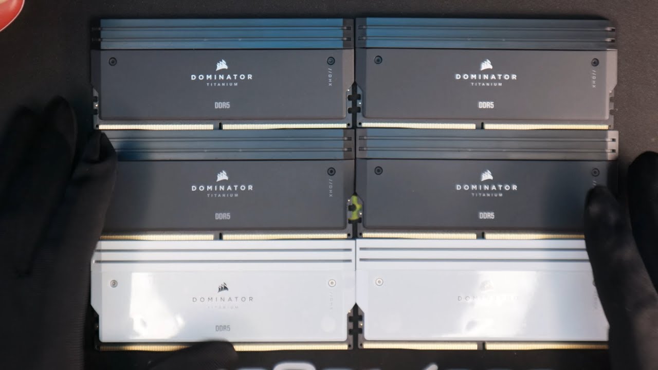 CORSAIR DOMINATOR TITANIUM DDR5  UNBOXING / CLOSE UP.|   Black And White