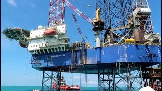 Emerald Driller Jack Up Rig Drilling At Platform PERTAMINA HULU ENERGI OSES