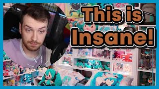 Connor Reacts To Insane Miku Room!