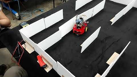 Raspberry PI Car getting out of the maze