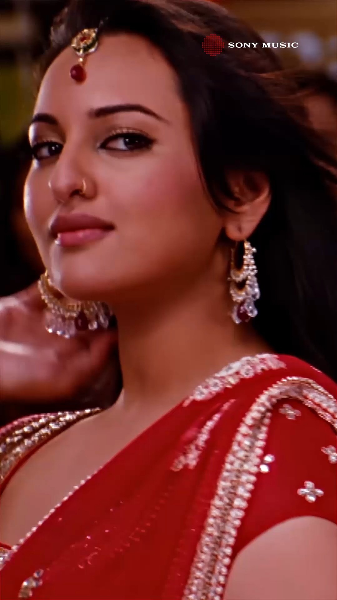 When Akshay \u0026 Sonakshi slay the dance floor! ?#rowdyrathore #akshaykumar #sonakshisinha