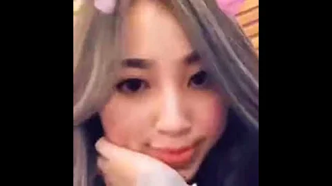 Natalie Huynh updated her profile video