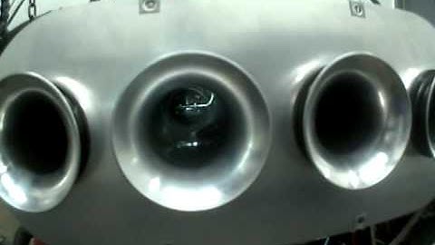 Intake Runner Shot of 260 HP Offy on Dyno up to 9000 RPM - Tuned By Shane T