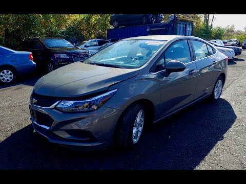 2017 Chevrolet Cruze . Автомобили с аукциона Копарт (copart.com ). Автомобили из Америки.