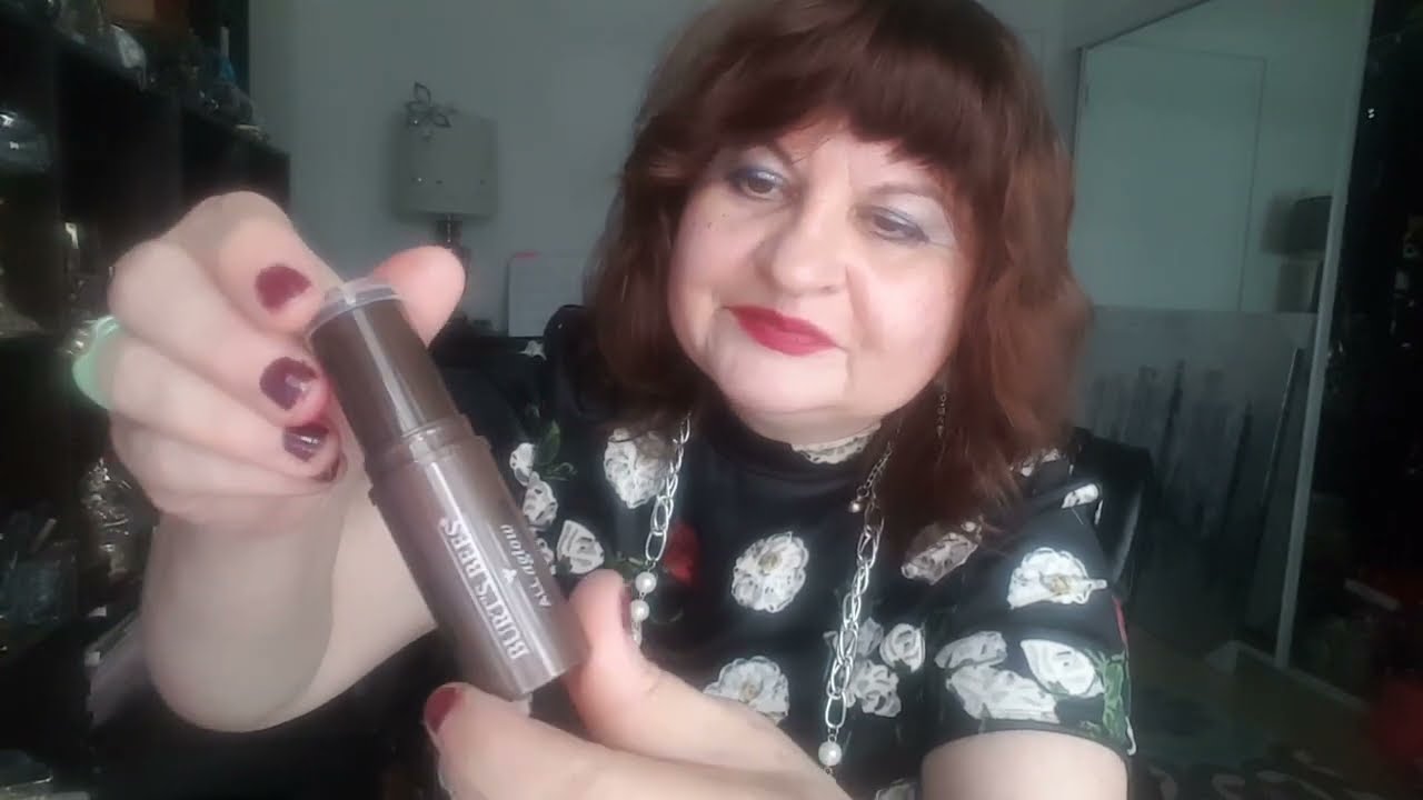 РАСПАКОВЫВАЮ НОВИНКУ КОСМЕТИКИ.БРОНЗЕР.BURT'S BEES ALL GLOW,DEFINING EYELIER 1475 MULBERRY, MASCARAS