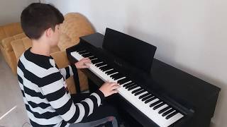 Adaletin Bumu Dünya - Alper Kandıralı - Piano Resimi