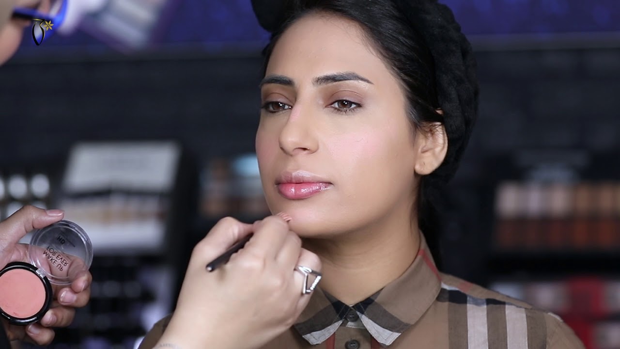 Makeup Tutorial by Ghada Khajah on Amal Mohamed | ميكب توتوريال مع غادة خاجه على أمل محمد