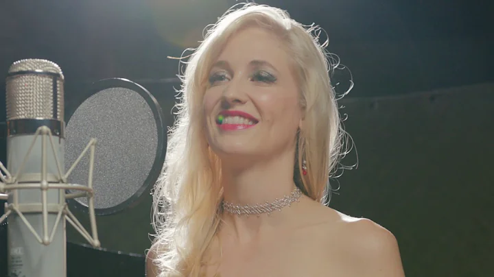 A Calixxa Christmas Spectacular featuring Scott Ar...