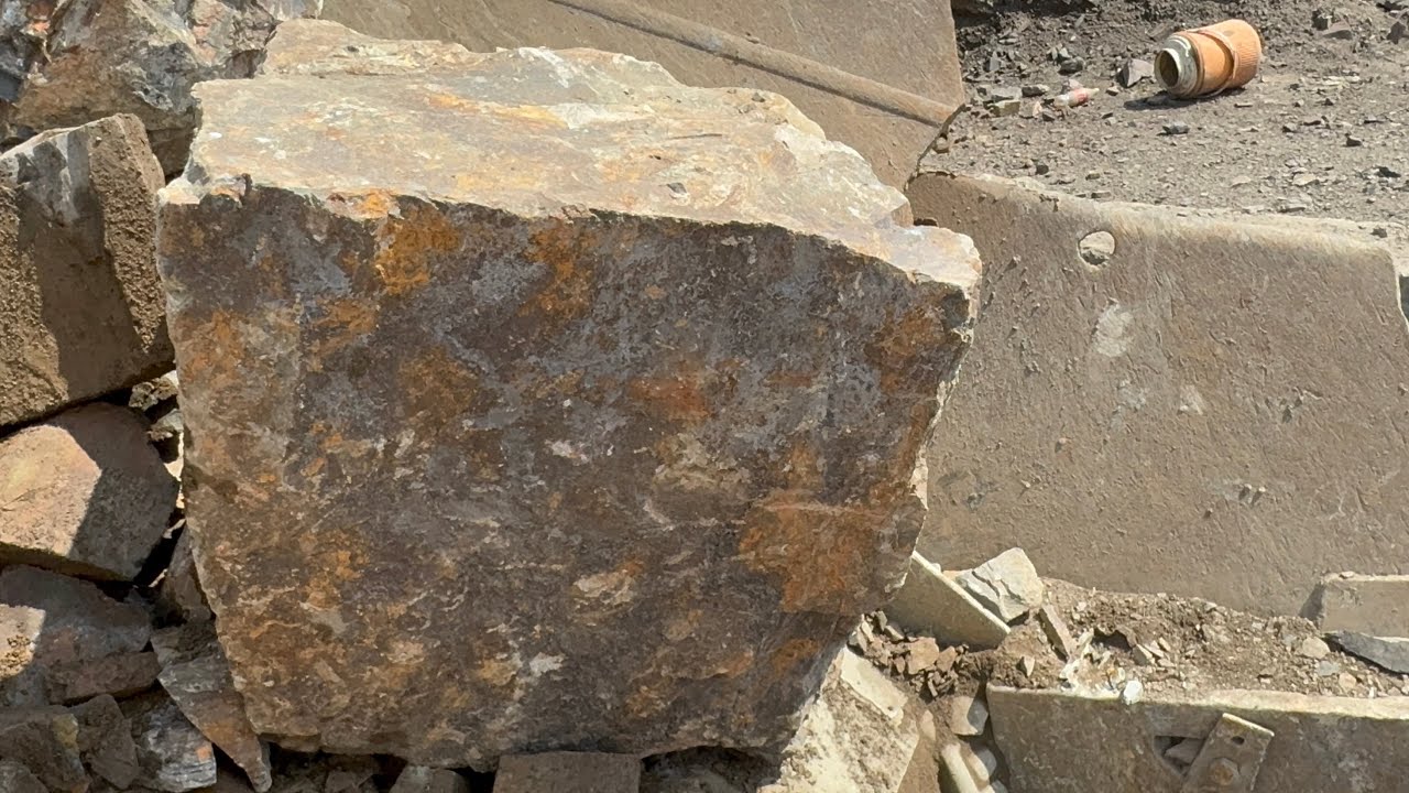 Big Rock Crusher Machine - A Giant In action - Satisfying ASMR video #rockcrusher #foryou #asmr #usa