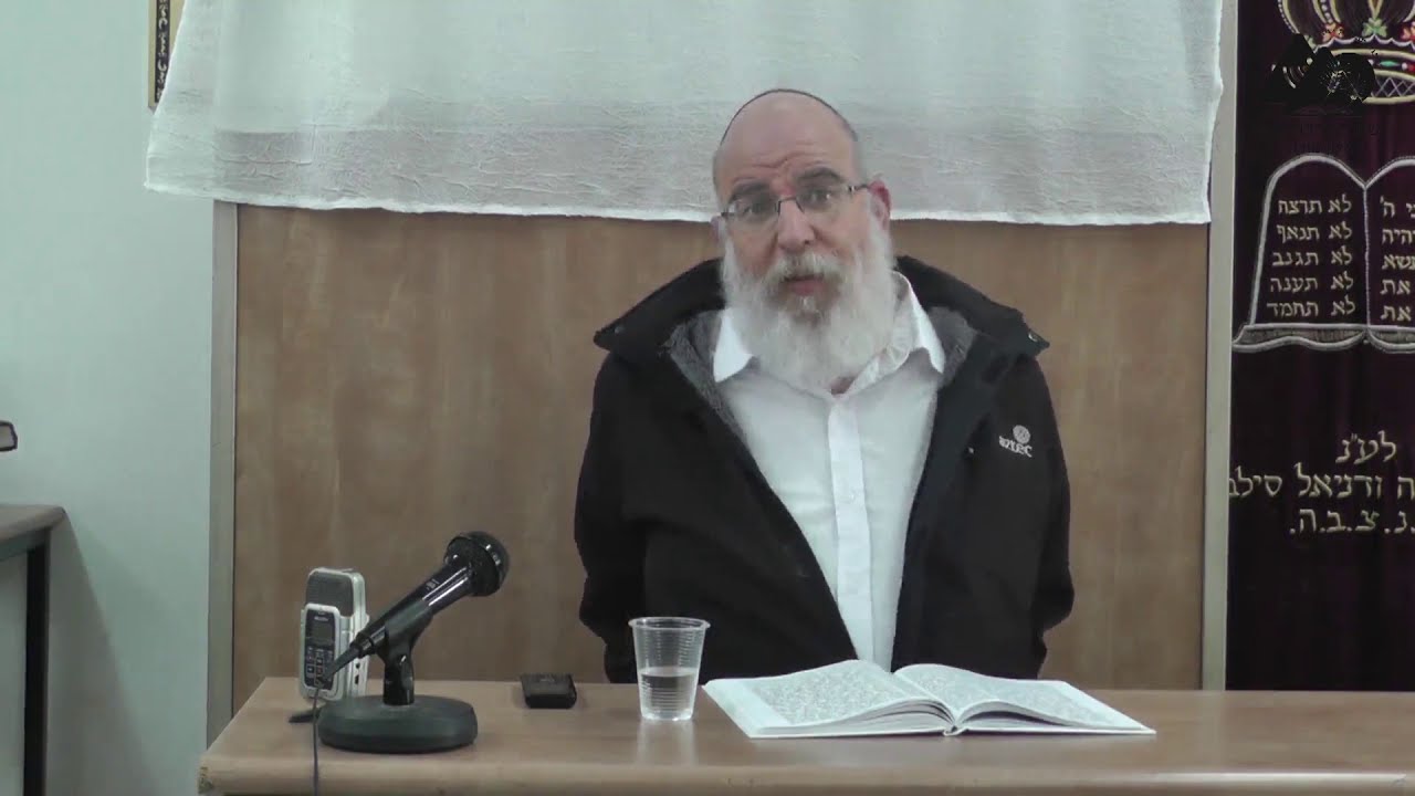 פרשת כי תשא - כוחו של משה רבנו | הרב אליעזר קשתיאל | פרשת השבוע תשע"ז | 16