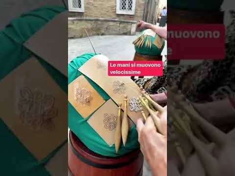 Il merletto a