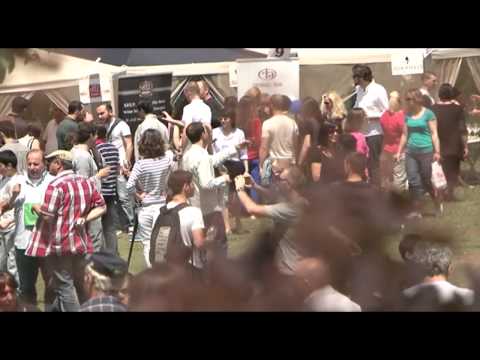 ახალი ღვინის ფესტივალი და ჭეშმარიტად ქართული გარემო