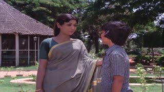 Prema Tarangalu Movie || Savitri Take Child with Her Sentiment Scene || Krishnam Raju, Chiranjeevi