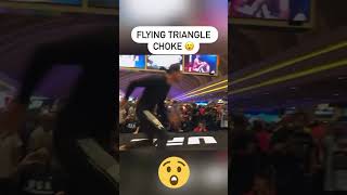 Brian Ortega does a flying triangle choke 😲