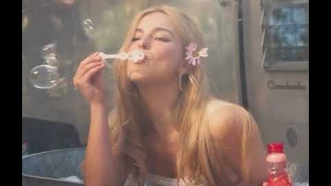 Money Is Everything (Extended Version) - Addison Rae