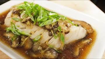 Steamed Fish w/ Ginger Soy Sauce ปลานึ่งซีอิ้ว - Hot Thai Kitchen