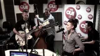 The Hillbilly Moon Explosion - My Love For Evermore - Session Acoustique OÜI FM