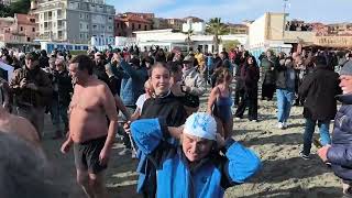 Cimento 2026 Il Tuffo In Mare A Imperia