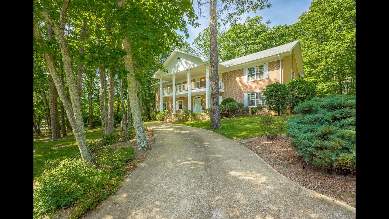 Residential for sale - 16 Rock Crest Drive Dr, Signal Mountain, TN 37377