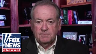 Huckabee calls on Dems violating their own COVID-19 rules to resign