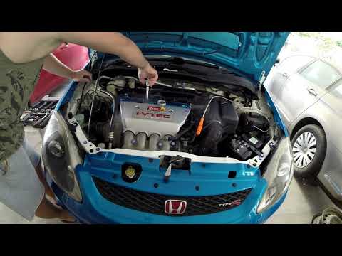 HONDA CIVIC EP3 TYPE R SPARK PLUG CHANGE