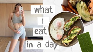 What I Eat in a Day | Healthy & Balanced Recipes, Modeling & Nutrition Q&A | Sanne Vloet