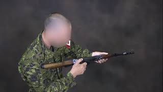 Forces canadiennes - AK47 et RPK - Détente morte - verrou se trouvant en partie à lavant