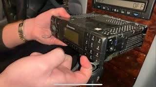 How to remove Mercedes Benz Radio from 1990’s early 2000’s all models