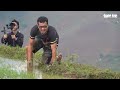 Video hàng trăm người, cả nam lẫn nữ thi leo ruộng bậc thang Mù Cang Chải