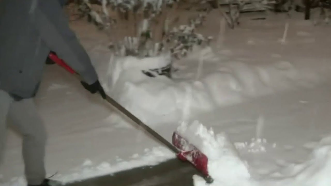 Digging out after November snowstorm - YouTube