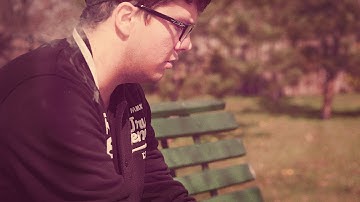 Photoshop CS6: How to make Retro Effect