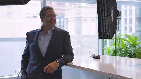 Headshotdc corporate headshots and portraits on location complete setup