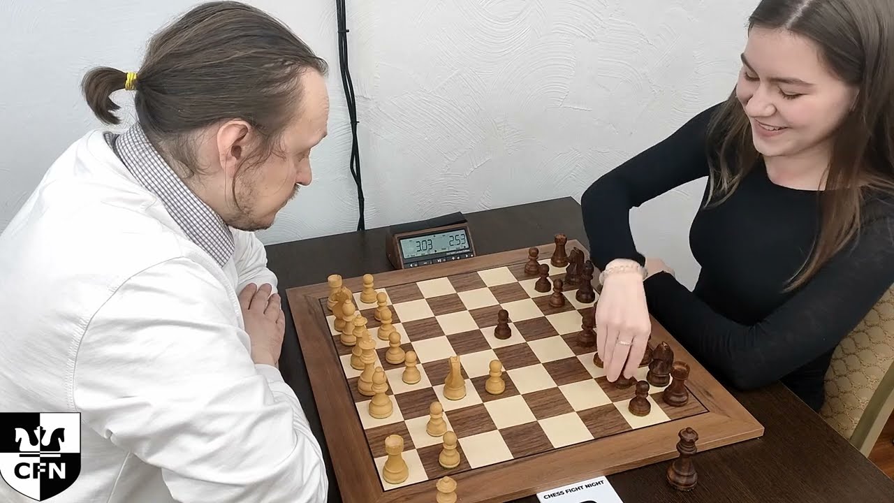 WFM Kitana (1833) vs E. Dvigun (1968). Chess Fight Night. CFN