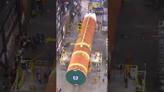 Weight! ✋ Space Launch System Core Stage Weighing Operations inside the Vehicle Assembly Building