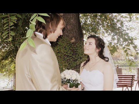 Красивый видеоклип о Таинстве Венчания молодой красивой пары