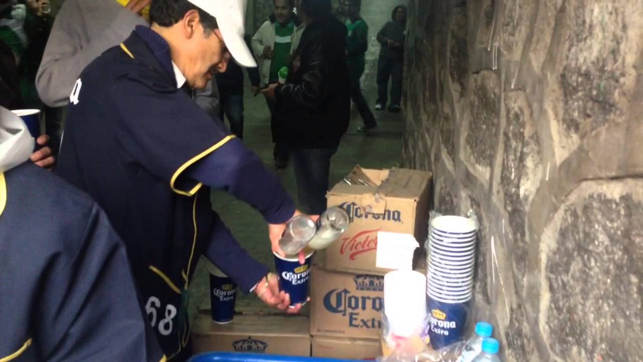 Resultado de imagen para cerveza estadio azteca