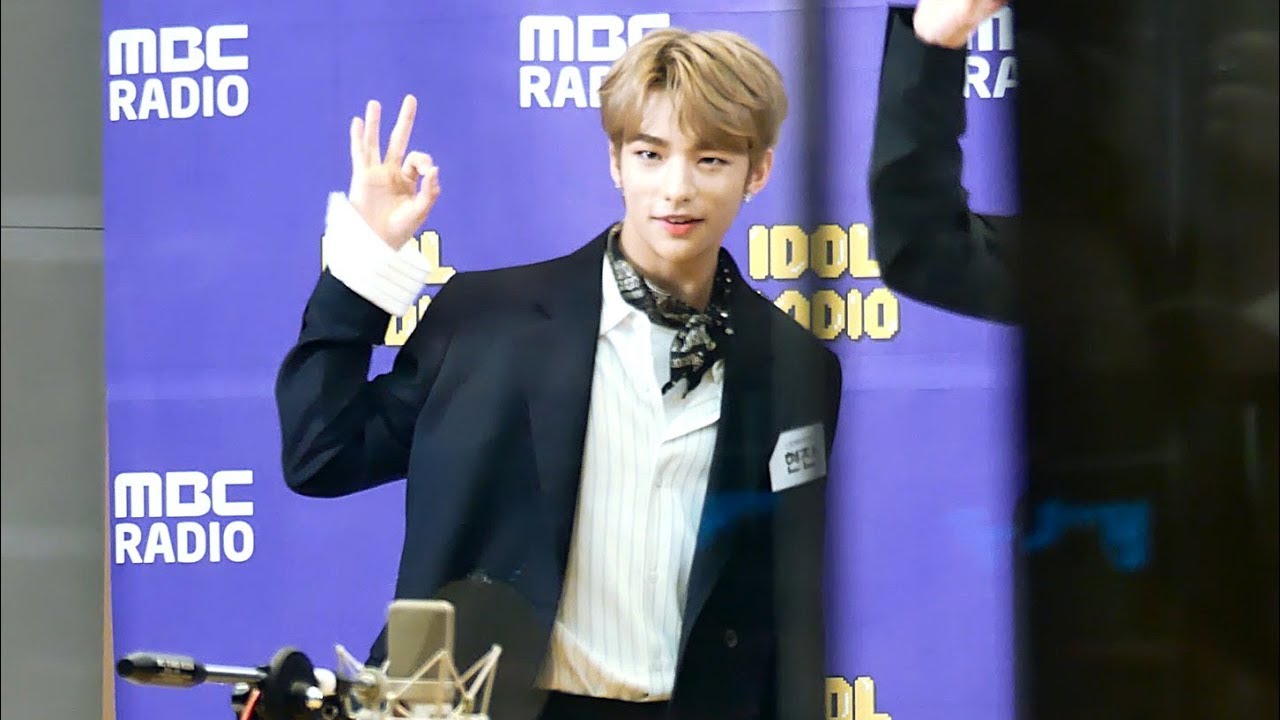 180109 아이돌라디오 StrayKids 현진 Hyunjin 메들리댄스 직캠