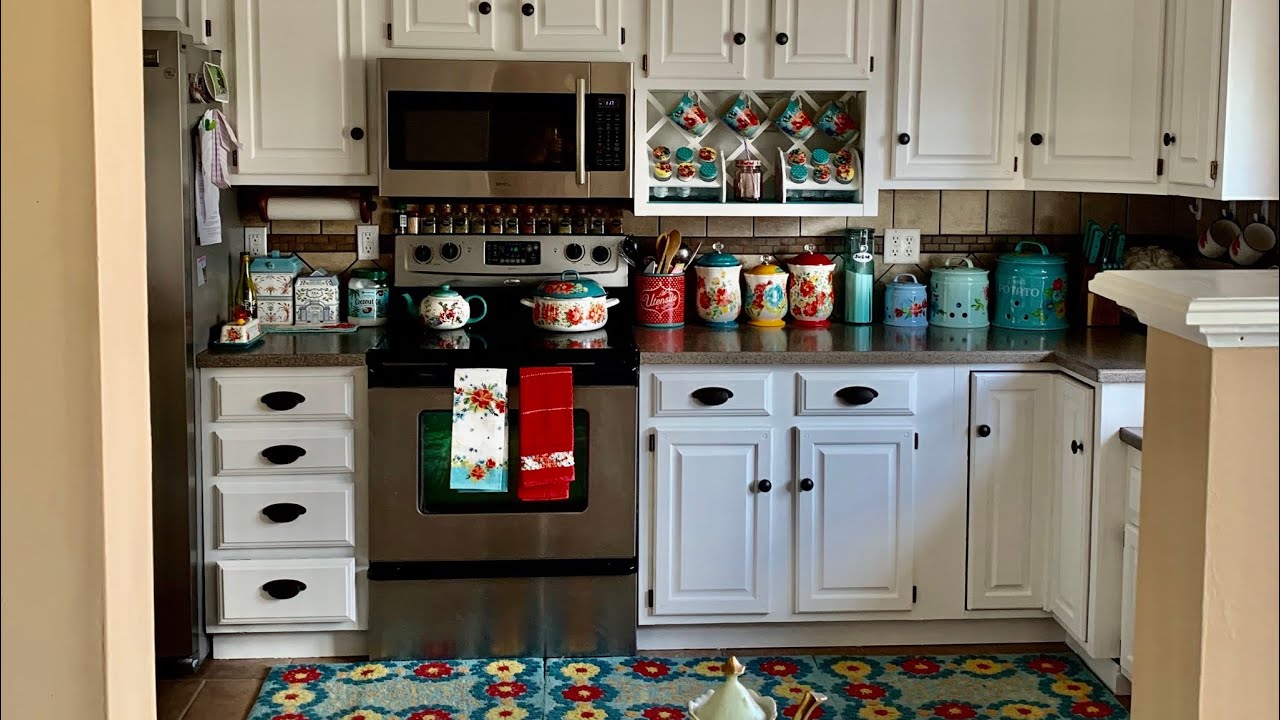 pioneer Woman kitchen, Home Tour #pioneer Woman!