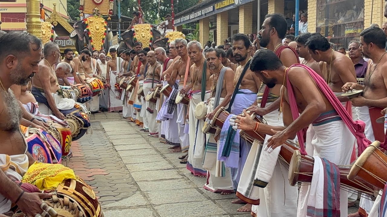 Panchavadhyam, Kunissery Vettakkaran Temple #panchavadhyam #kunisseryaniyanmarar #kunisserychandran