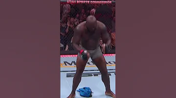 Derrick Lewis Throws So Hot He Has To Drop His Shorts 