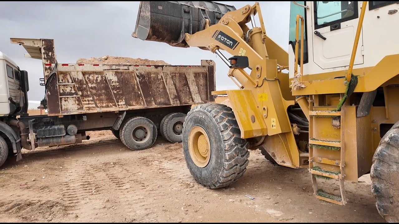 الجلفة : انطلاق اشغال مشروع تعبيد و صيانة الطريق الرابط بين ولايتي الجلفة و اولاد جلال