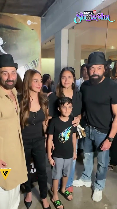 Fam Jam: 'Gadar 2' Brings Esha Deol, Sunny Deol, Bobby And Ahana Together | Bollywood | #shorts