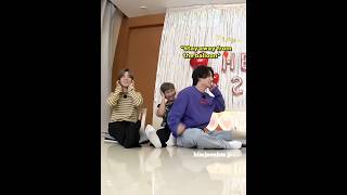 Download Lagu Other members VS Taehyung when the balloon popped 🎈😳#bts #shorts #kpop MP3